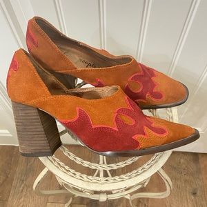 FREE PEOPLE “ALAMO” Ankle Boots